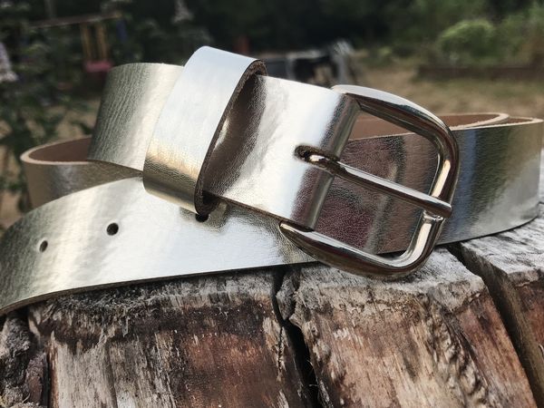 Ledergürtel, metallic silber